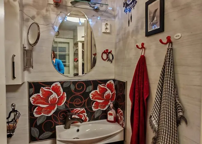 Villa Uittis, House In The Center Of Rovaniemi Korospohja